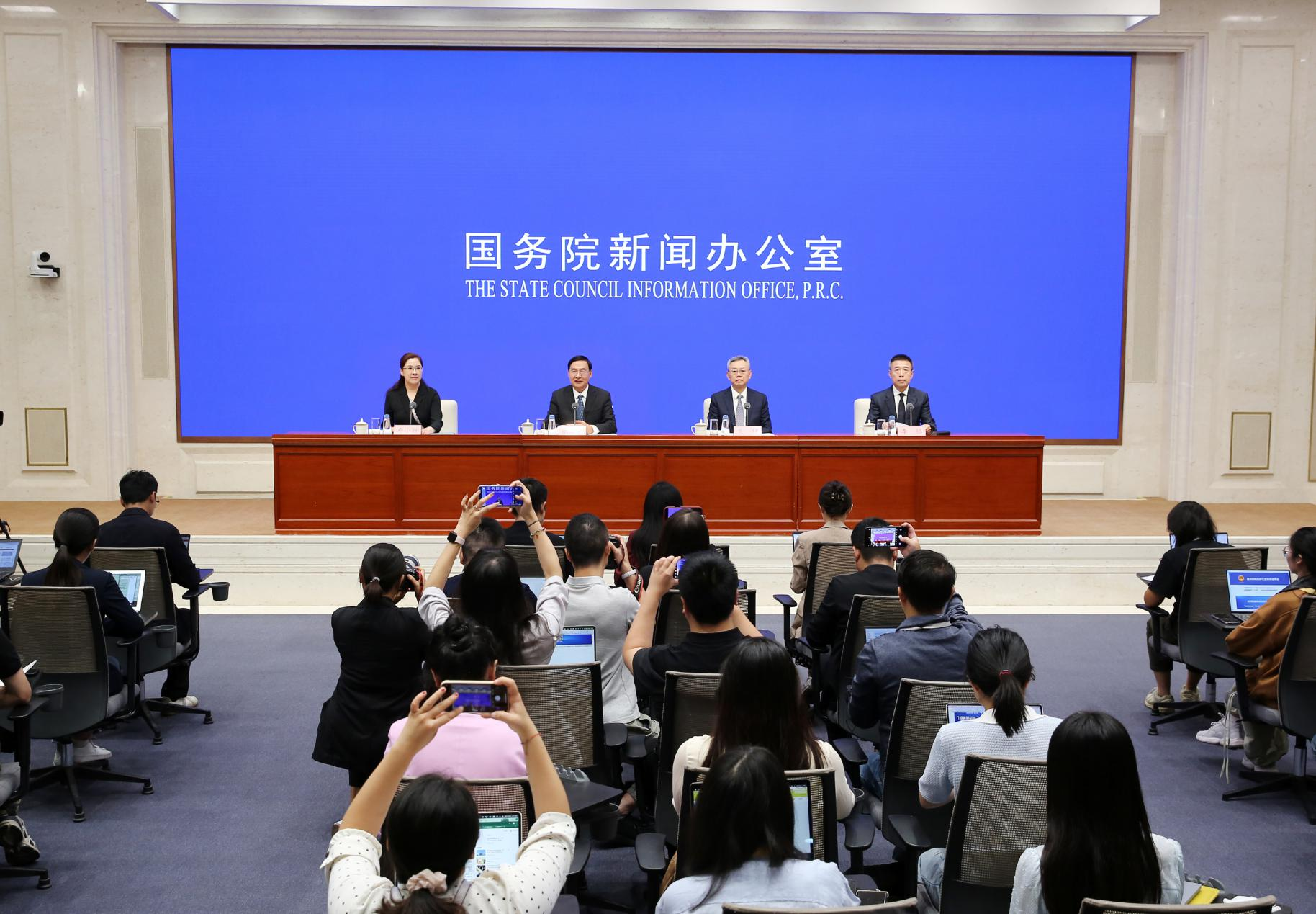 DA1AA00E9088901A57D4FB50355_C84E2266_1C685D.png?e= 张玉卓、国资、央企、国资委、书记、主任、国企、企业刷新